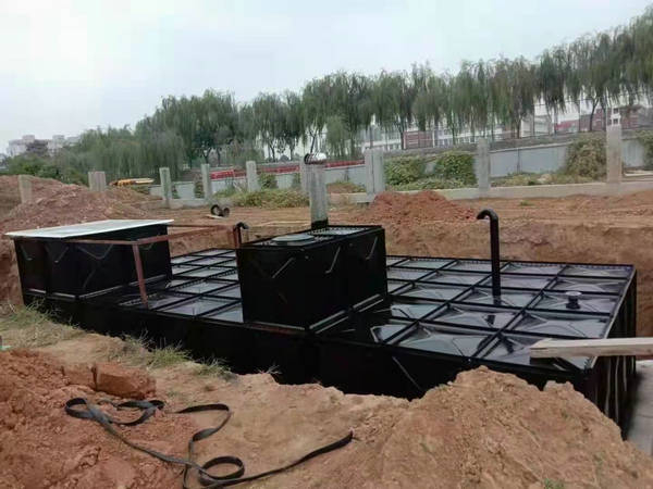 西安BDF地埋水箱的使用壽命是多久？